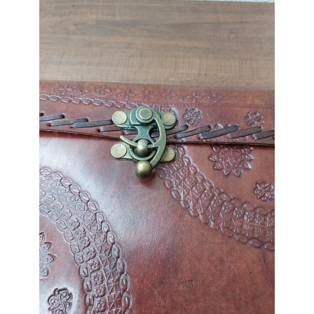 Embossed Leather Journal Handmade Paper Brass Clasp Brown Diary 6x8‎